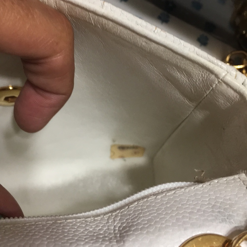 Purse - Picture 4 of 8